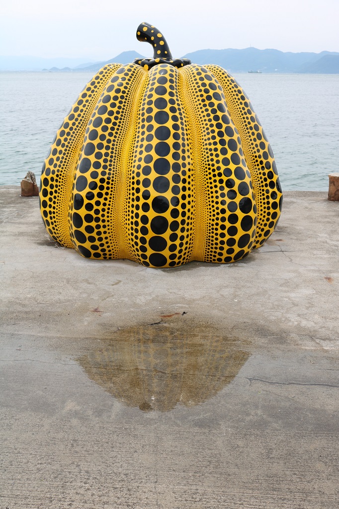 Yayoi Kusama Sculpture of Pumpkin Damaged in Typhoon –