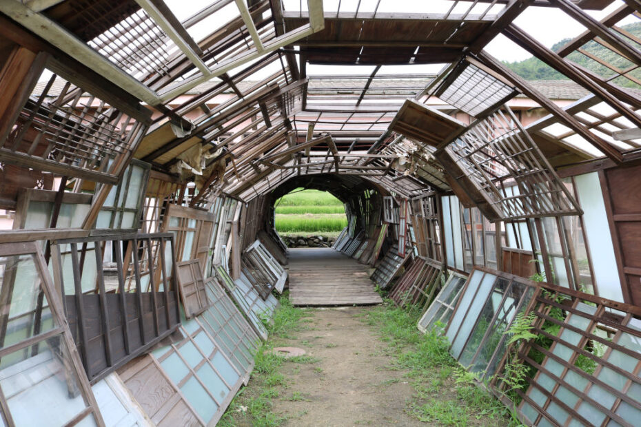 Farther Memory Chiharu Shiota